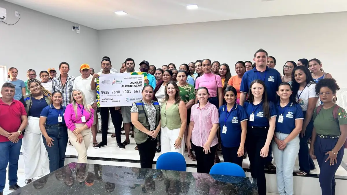 50 Famílias de Aroeiras do Itaim são contempladas com o Programa Estadual Auxílio Alimentação