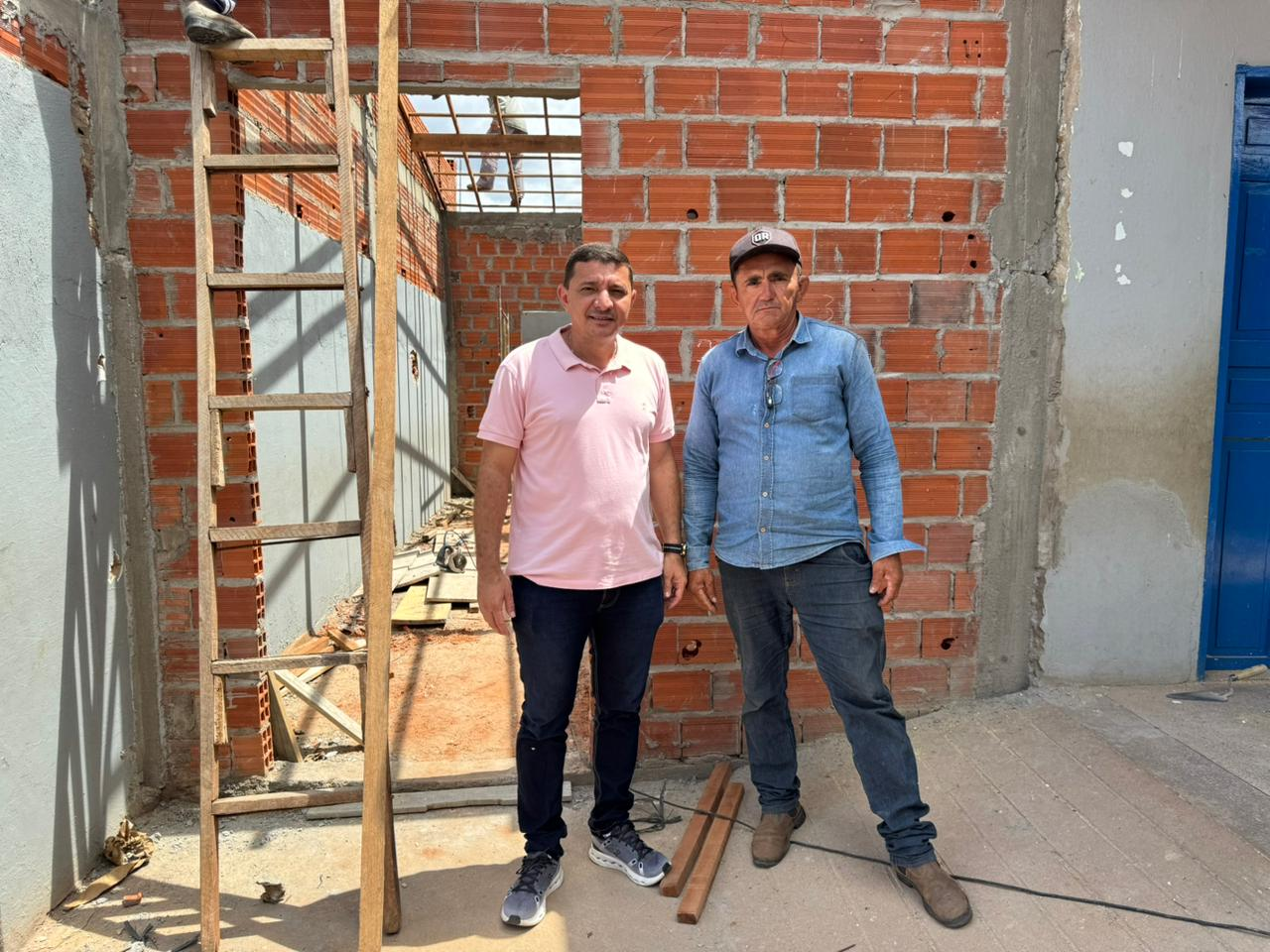 Prefeito Marciano Macedo cumpre agenda com visitas a obras, escolas e ações da agricultura em Aroeiras do Itaim