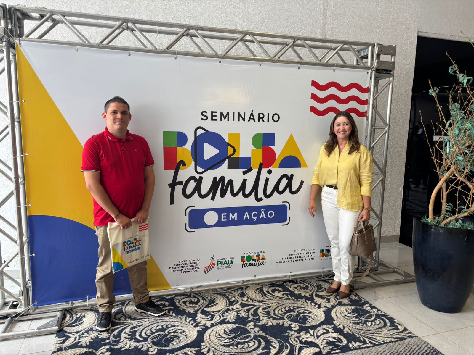 Assistência Social participa de seminário técnico sobre o Bolsa Família