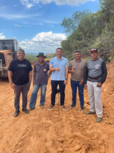 Prefeitura de Aroeiras do Itaim avança em obras estruturantes e reforça parcerias institucionais