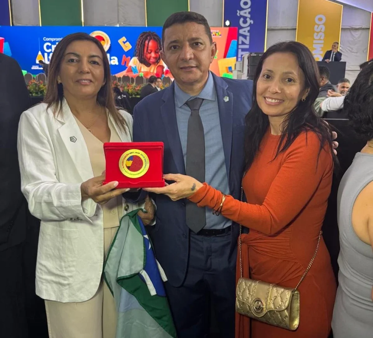 Aroeiras do Itaim recebe Selo Ouro em reconhecimento à qualidade da educação municipal